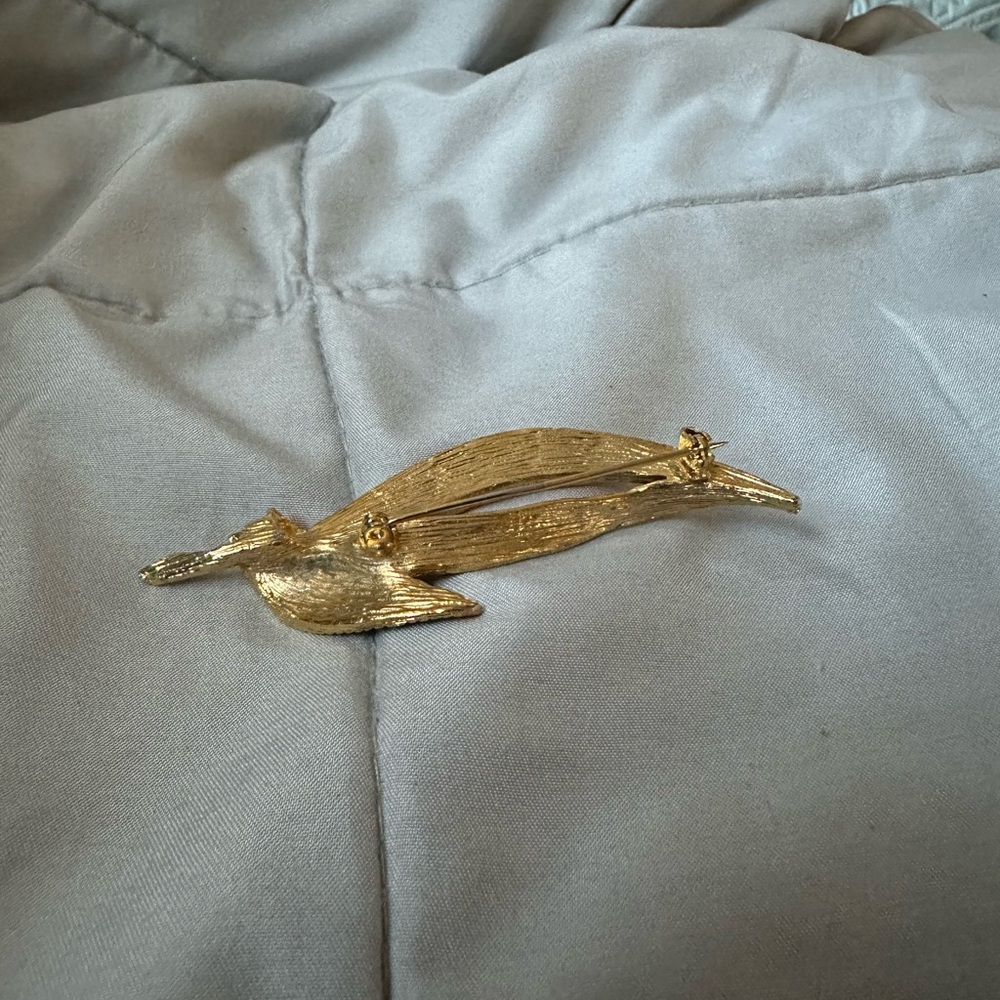 Vintage Broche - Picture 2 of 2